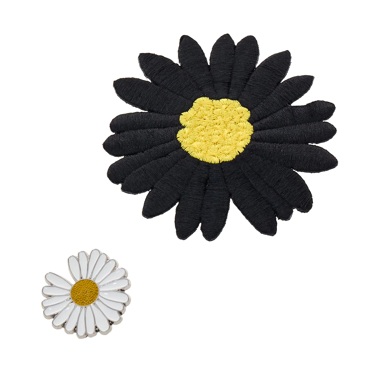AB-202 Daisy Metal Brooch - Image 2