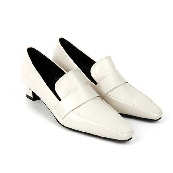 AR-3387 Mid Heel Loafer - Image 2