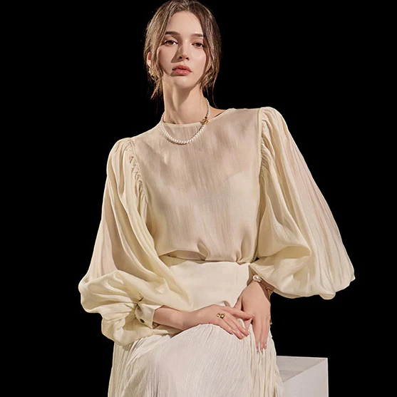 B2879 Puff Sleeve Blouse - Image 2