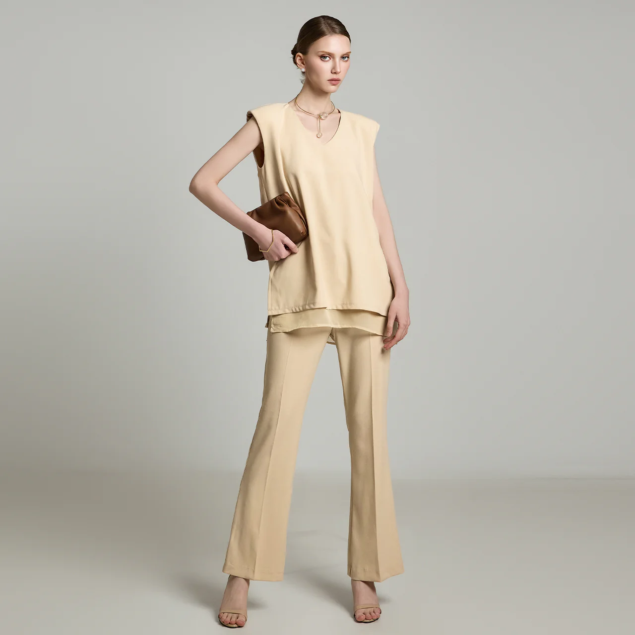 B3086 Sleeveless Blouse with Strap - Image 2