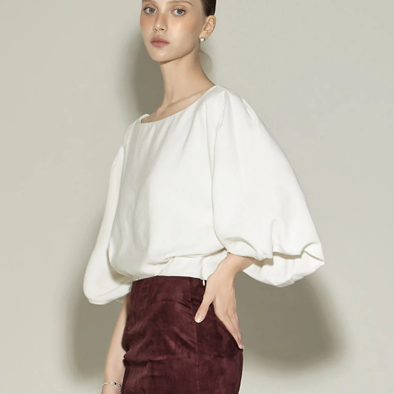 B3143 Puff Blouse - Image 2