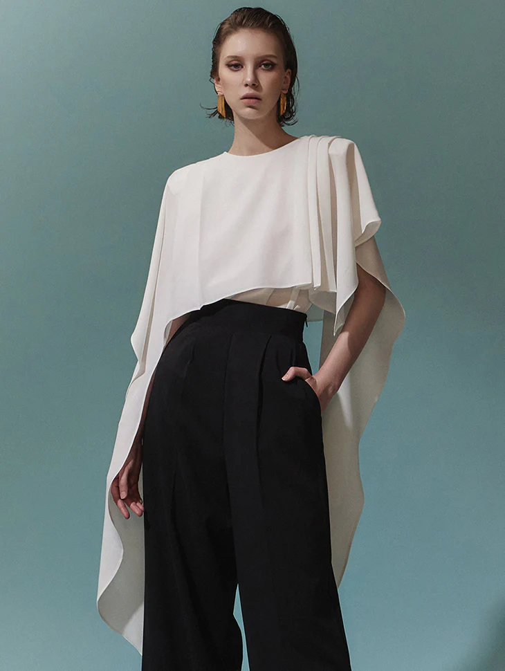 B9148 Shoulder Shirring Point Double Blouse