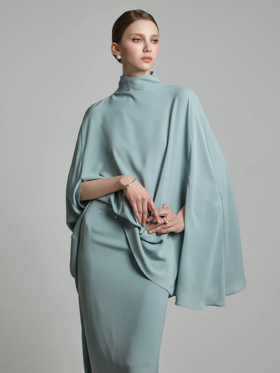 B9191 Cape Blouse