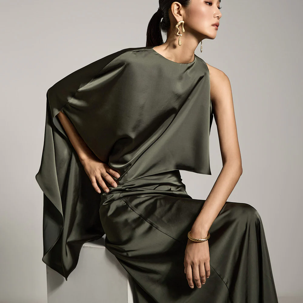 B9197 Asymmetric Blouse - Image 2