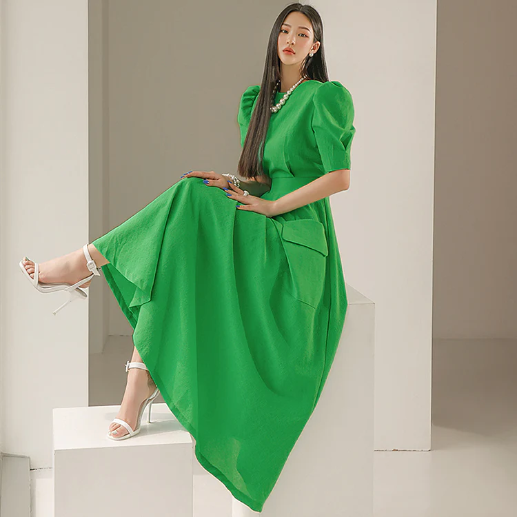 D4470 Balloon Sleeve Pocket Dress - Image 2