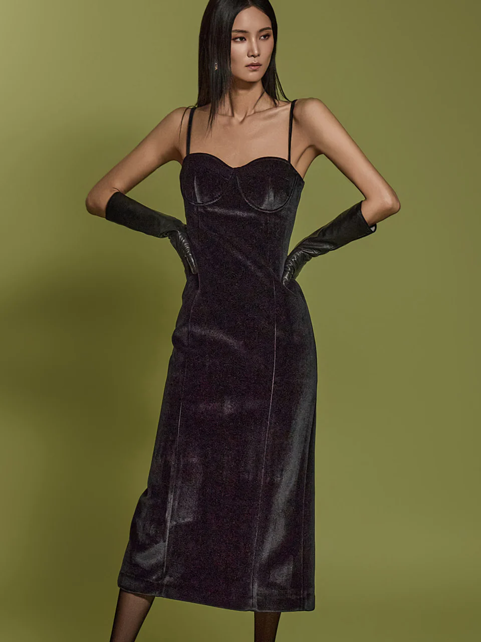 D5148 Velvet Dress