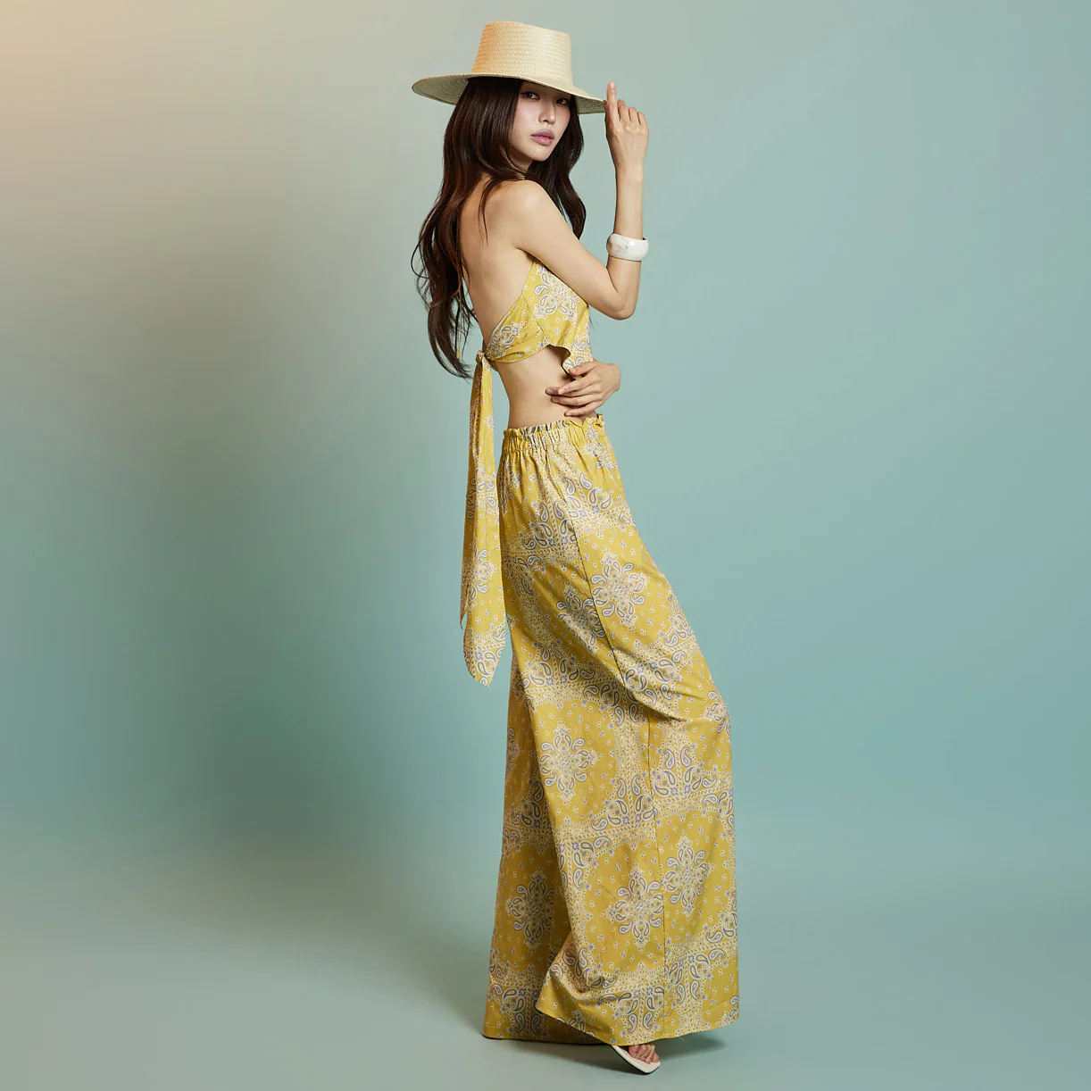 D5312 Paisley Pattern Two-Piece Set - Image 2