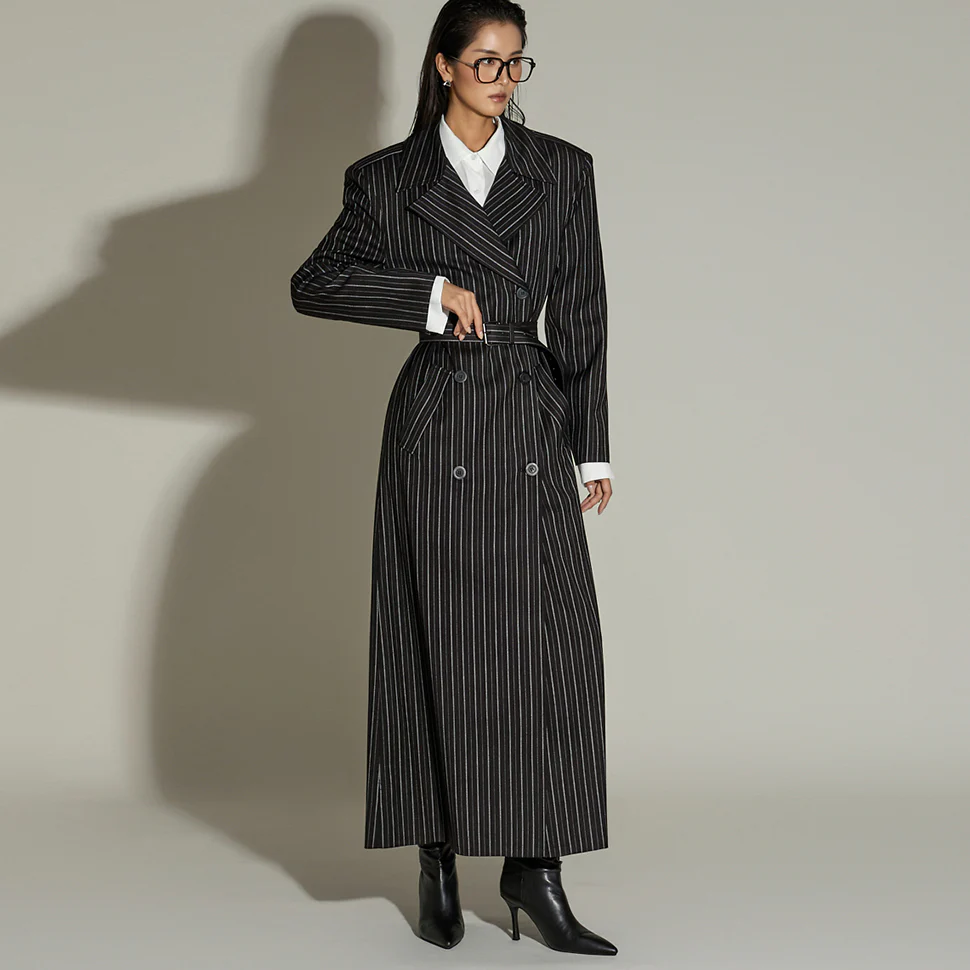 D9520 Dress with Belt - Image 2