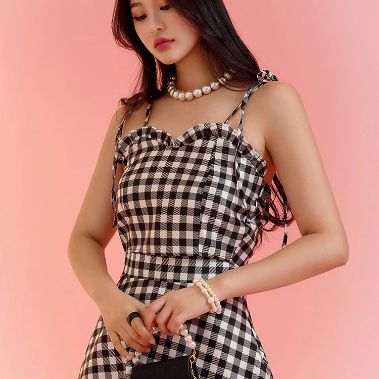 E3036 Gingham Check Frill Crop Bustier - Image 2