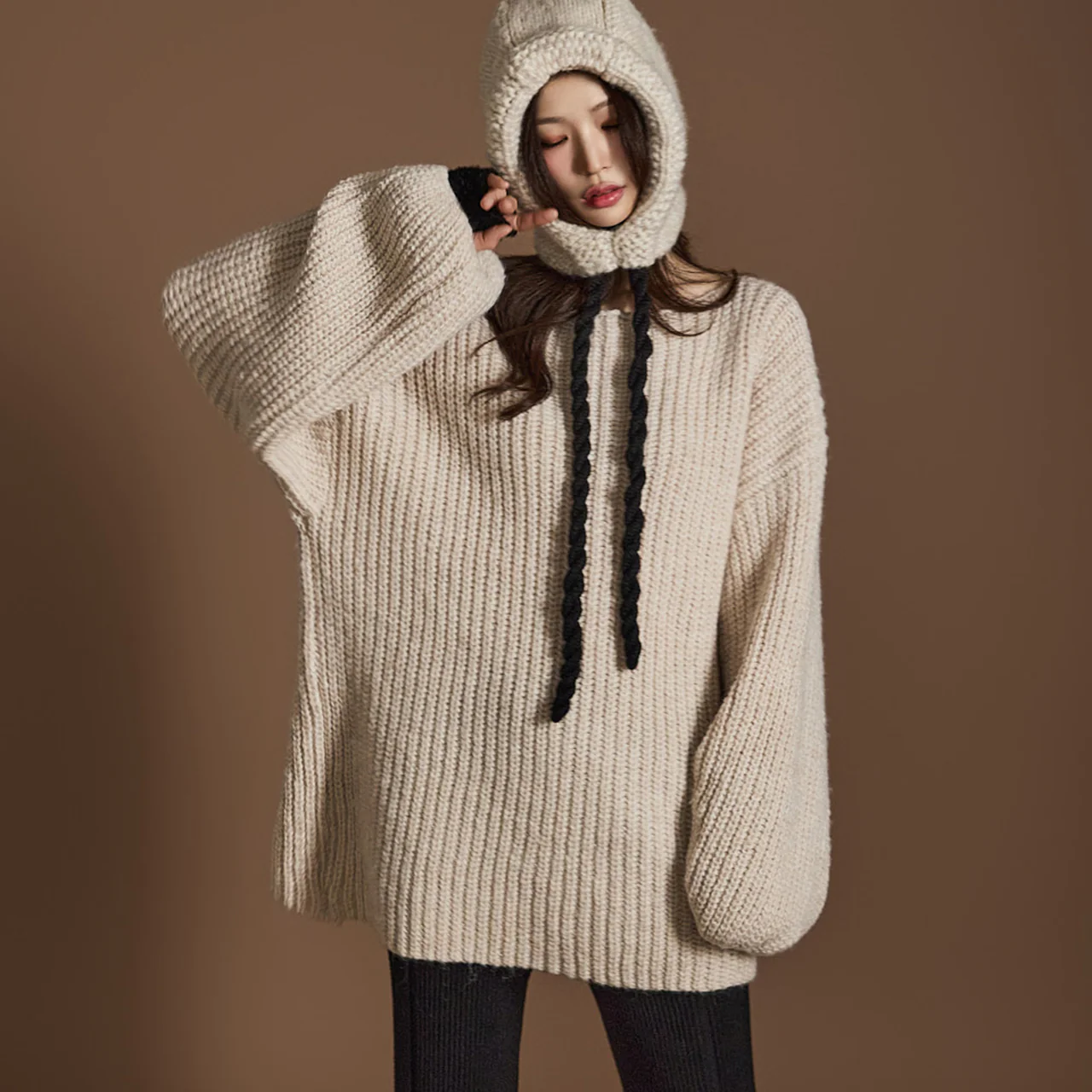 E3652 Raglan Sleeve Knit - Image 2