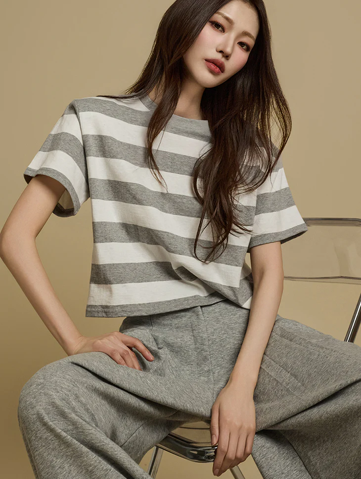 E3764 Stripe Shoulder Pad T-Shirt
