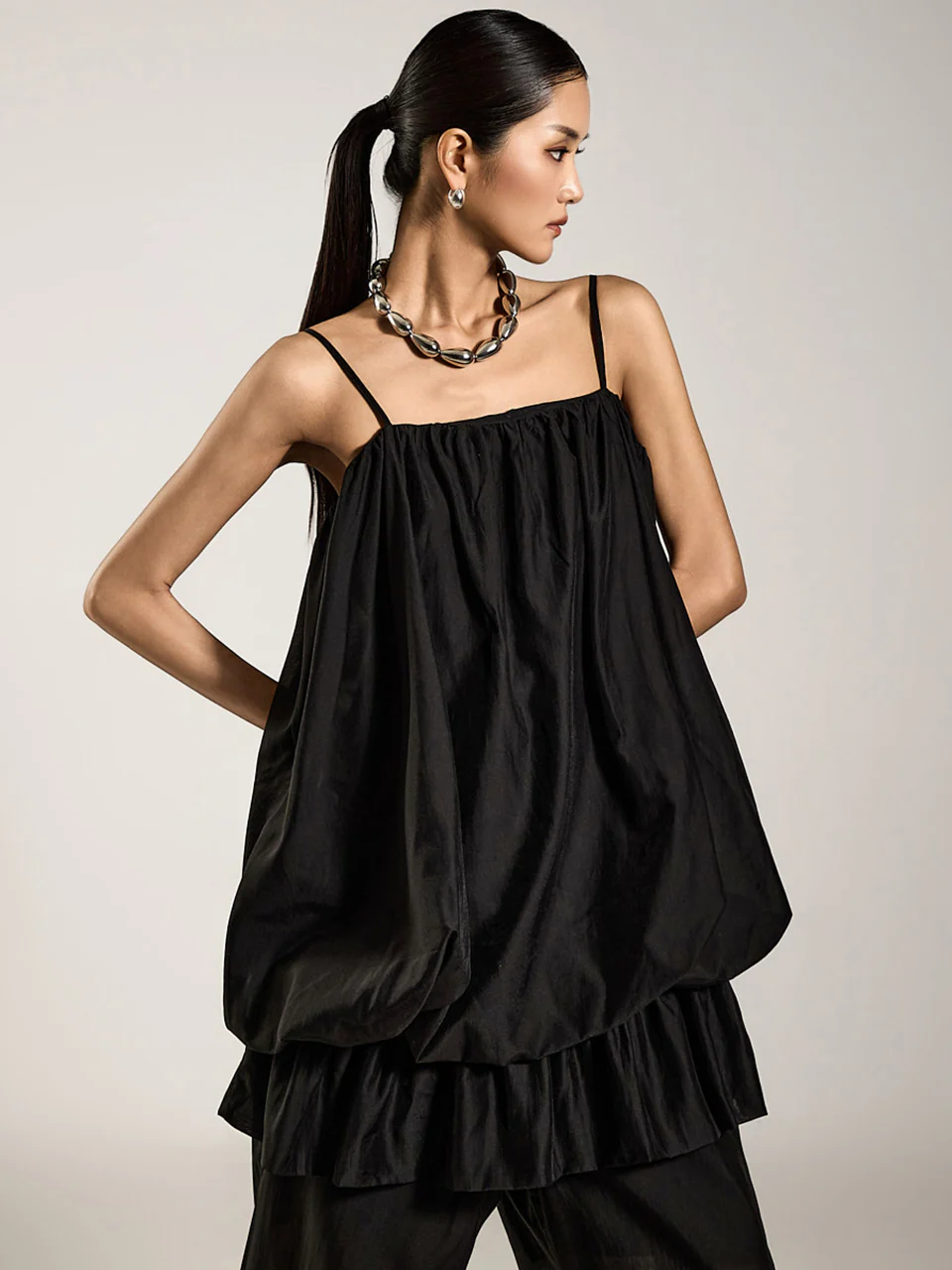 E3849 Balloon Sleeveless Top