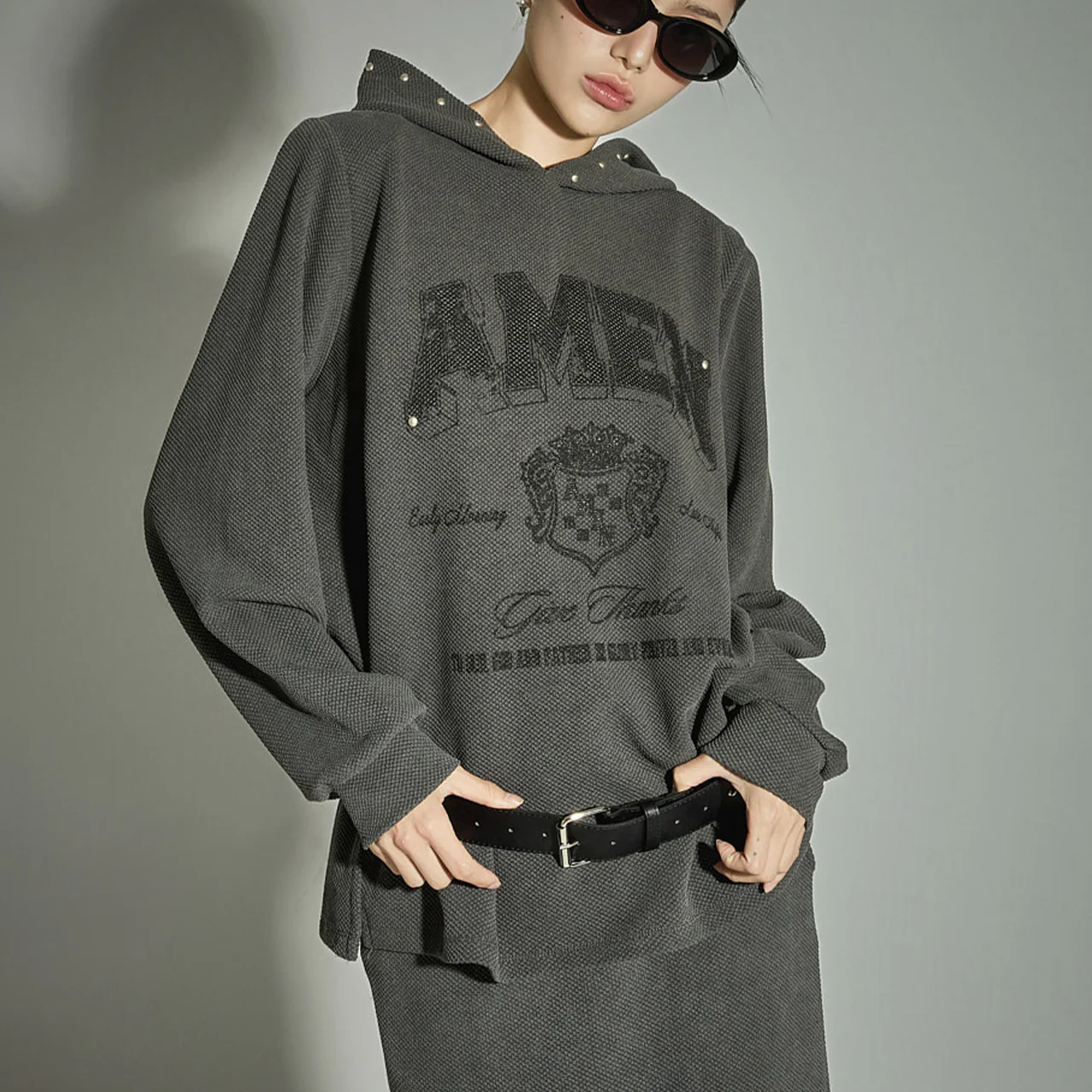 E3976 Studded Hooded Top - Image 2