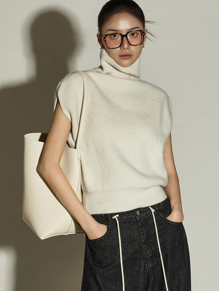 E3994 Turtleneck Knit