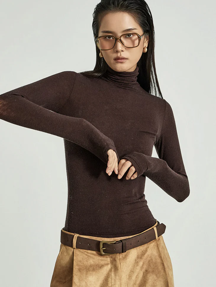 E4027 Wool Turtleneck Top