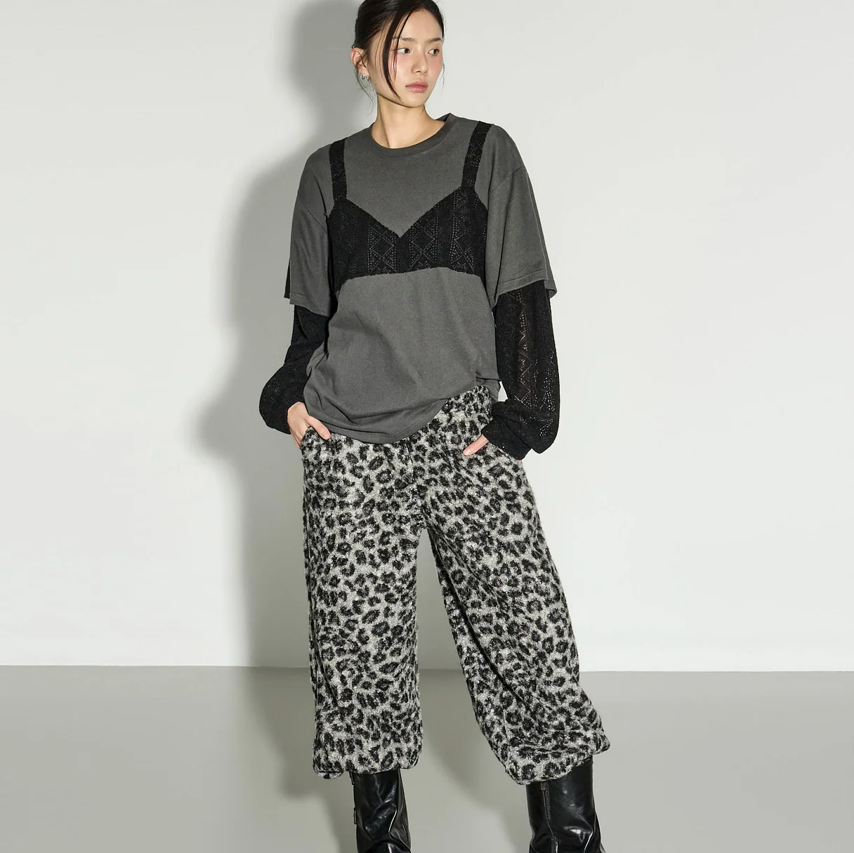 E4069 Bustier Layered T-Shirt - Image 2