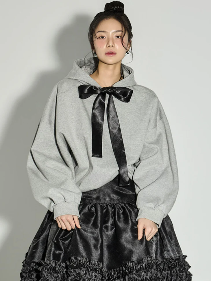 E4092 Satin Hooded Top