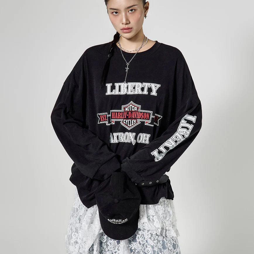 E4125 Lettering Long Top - Image 2