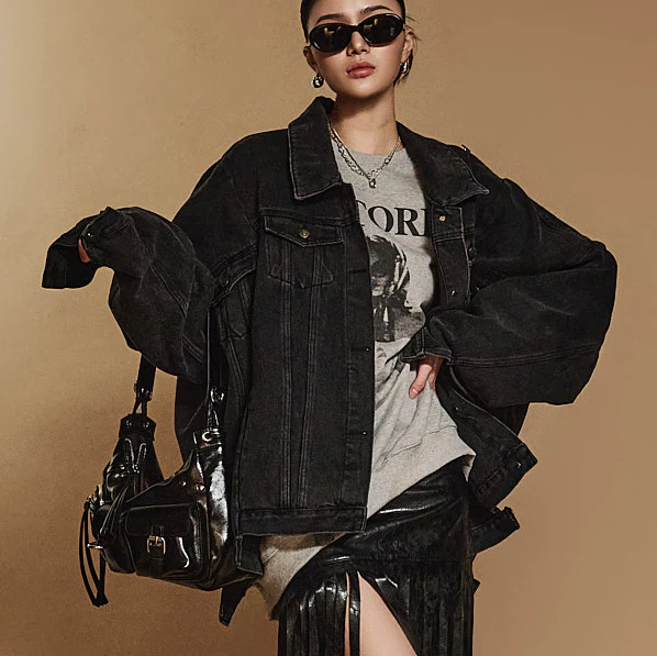 J1978 Denim Slit Oversized Fit Jacket - Image 2