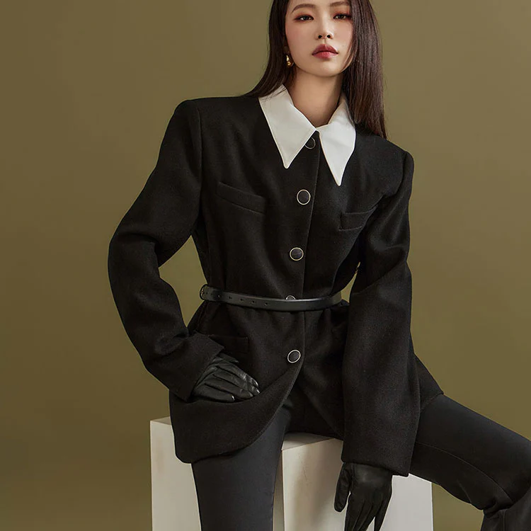 J2068 Quilted Jacket With Collar - Image 2