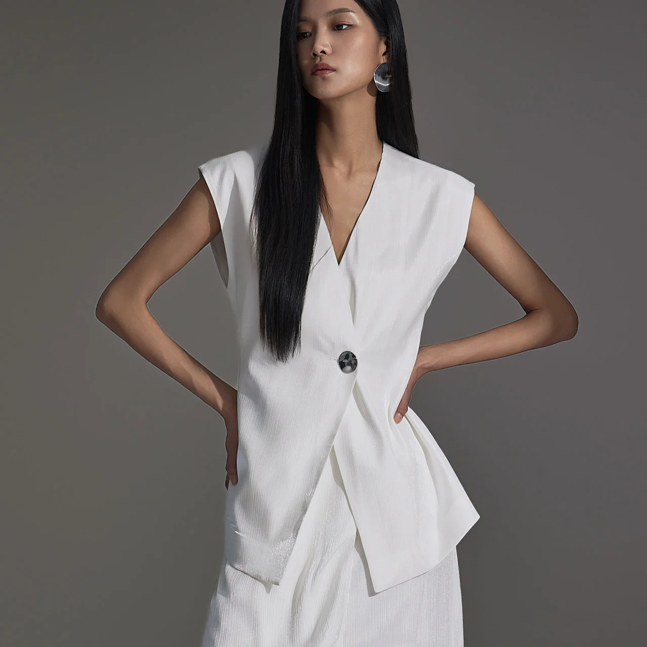 J2296 One Button Vest - Image 2