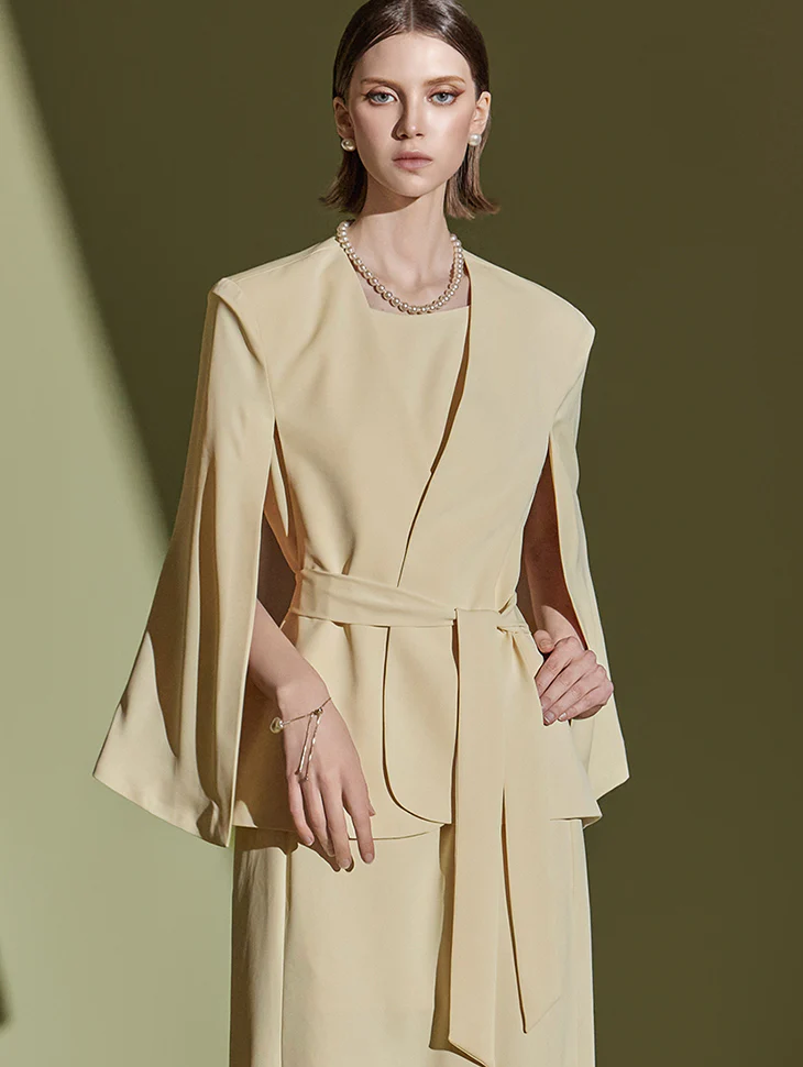 J2302 Cape Jacket
