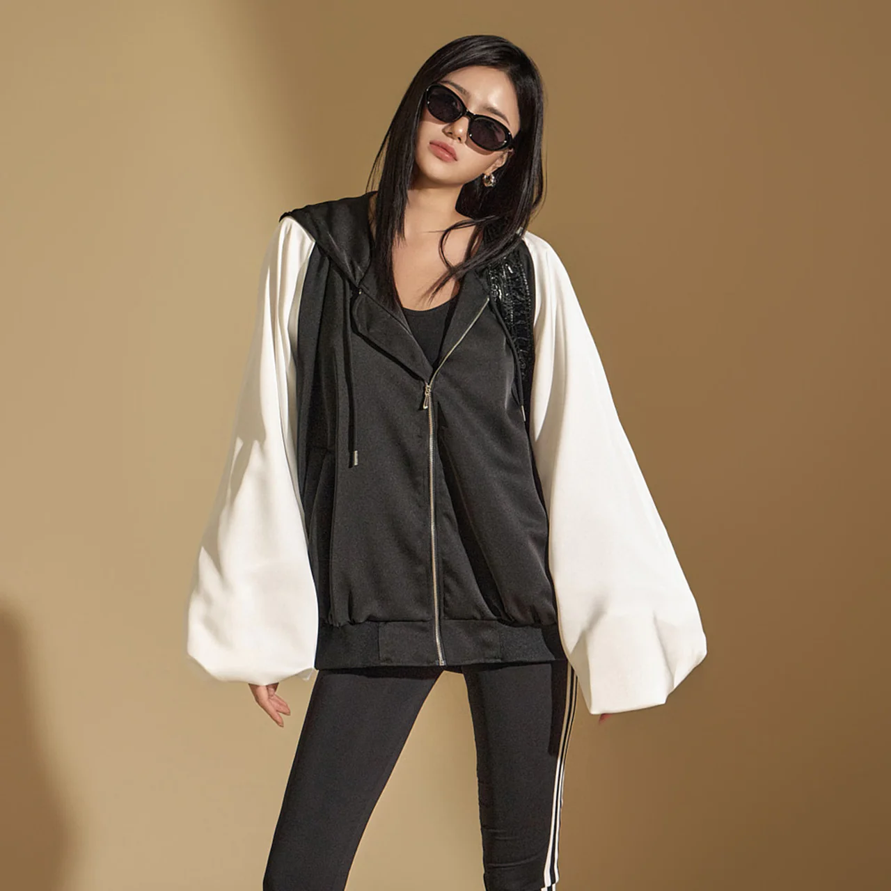 J2351 Satin Volume Jumper Jacket - Image 2