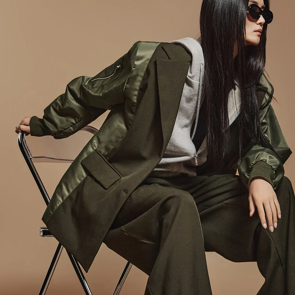 J2409 Color Contrasting Jacket - Image 2