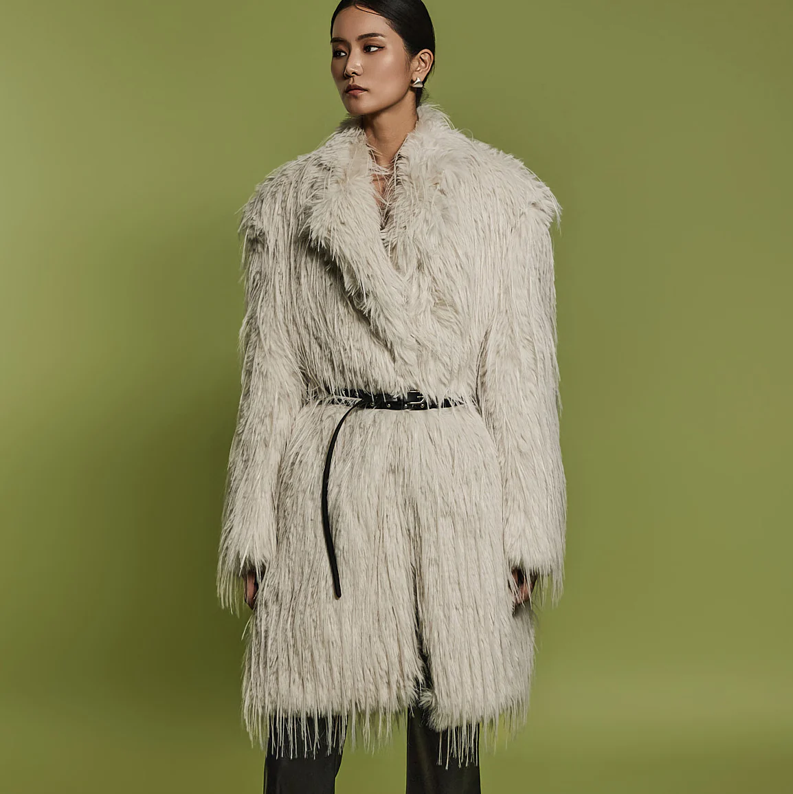 J2497 Faux Fur Coat - Image 2