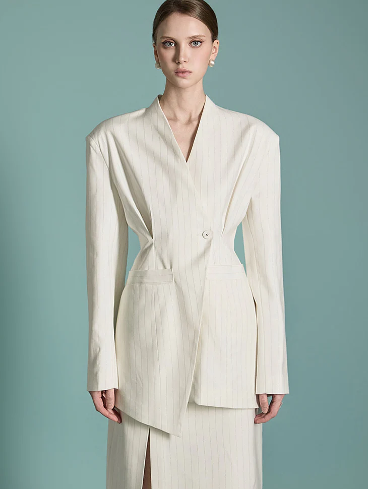 J2507 Pintuck Jacket