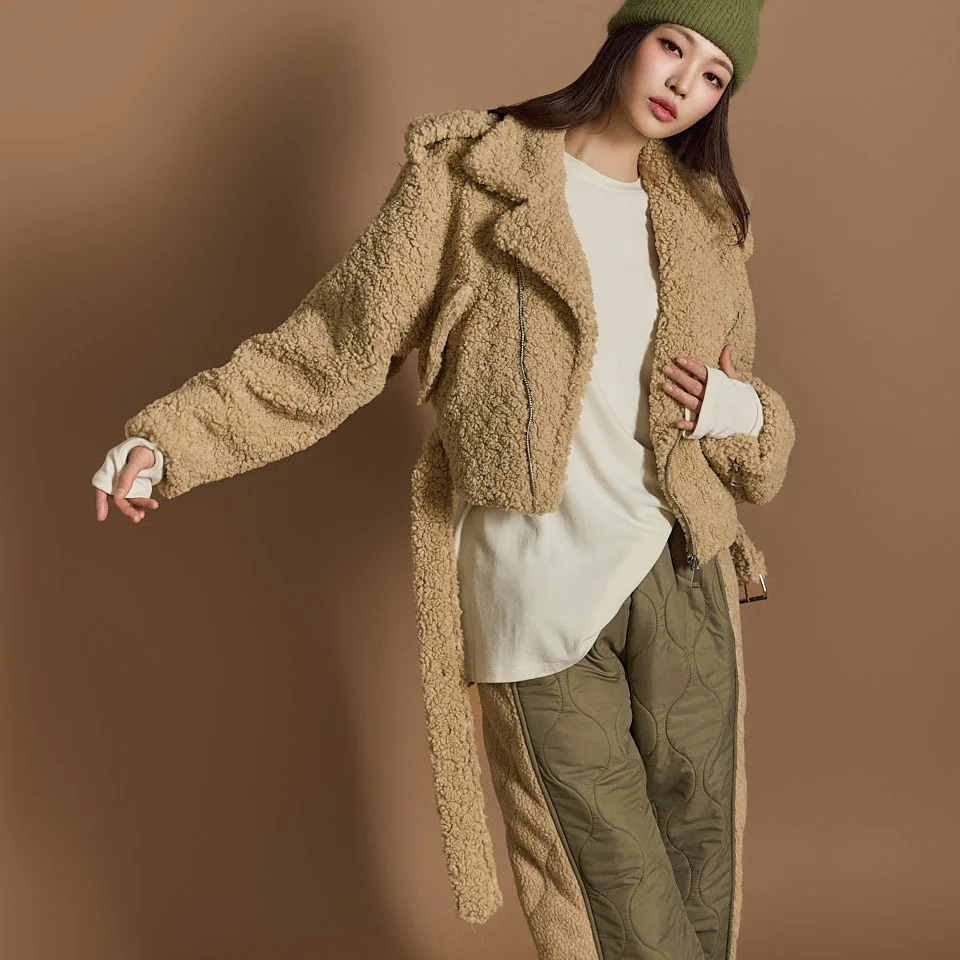 J2560 Bouclé Cropped Jacket - Image 2