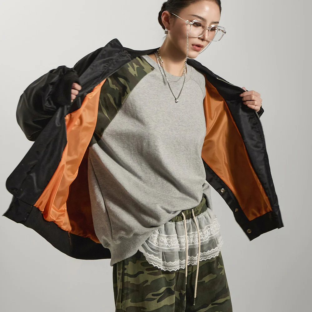 J2666 Shirring Bomber Jacket - Image 2