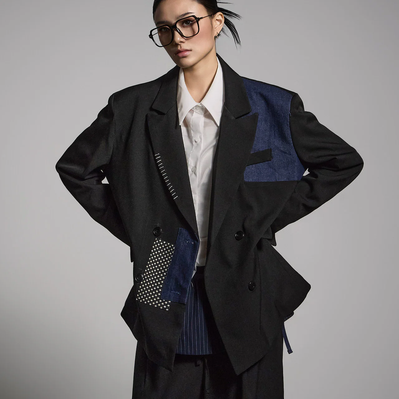 J2715 Denim Patch Jacket - Image 2