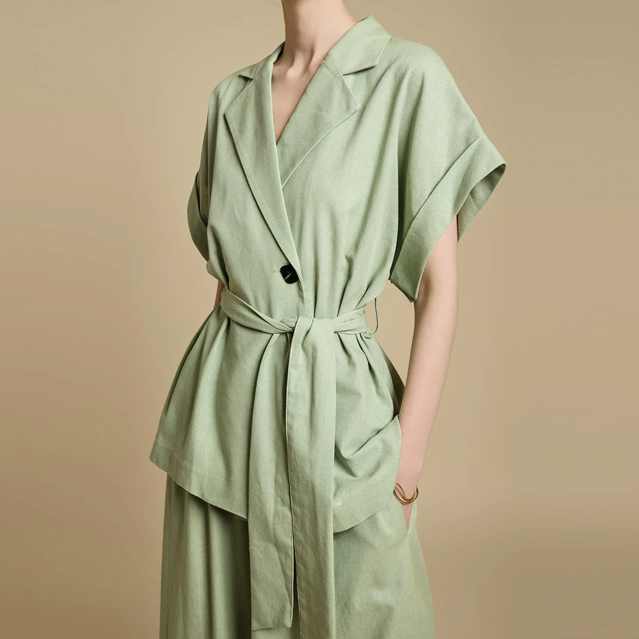 J2789 Linen Jacket with Strap - Image 2