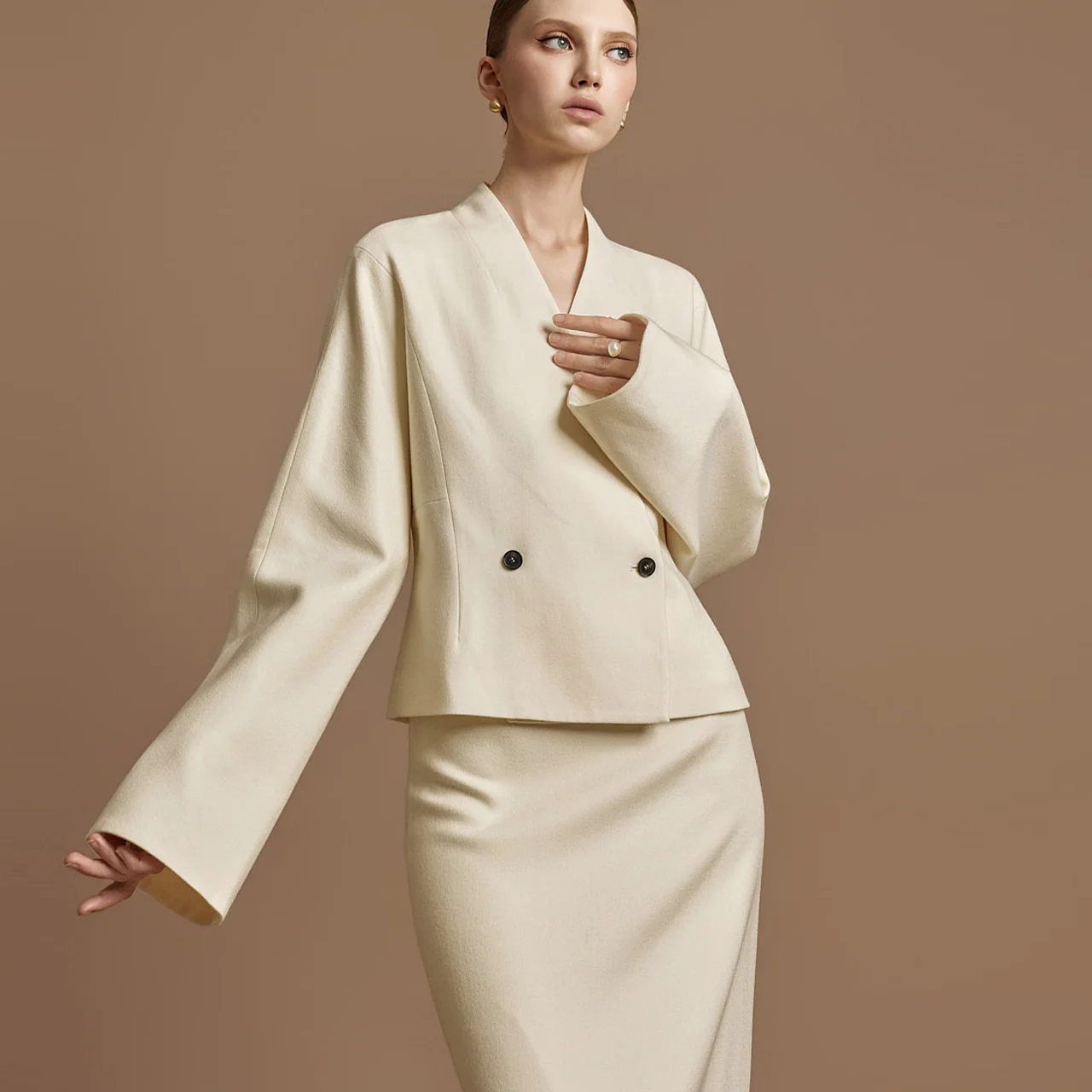 J2831 Collarless Wool Jacket - Image 2