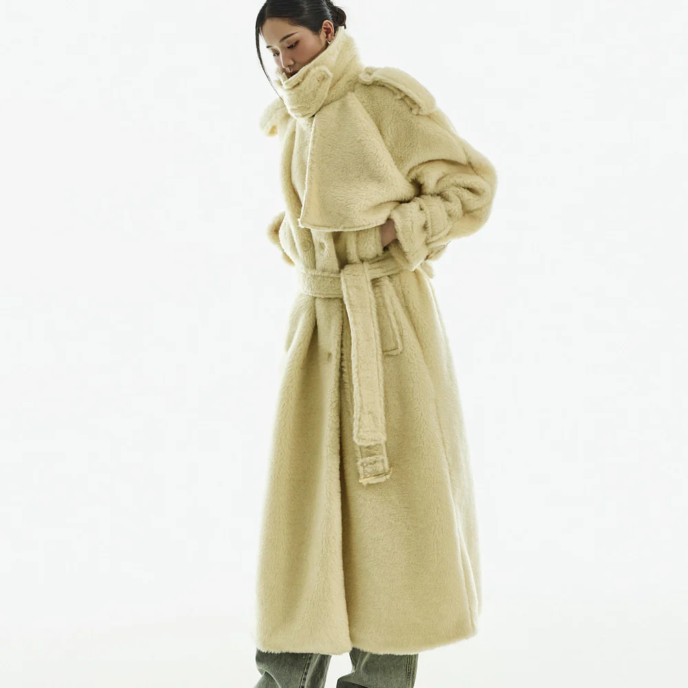 J3041 Faux Fur Coat - Image 2
