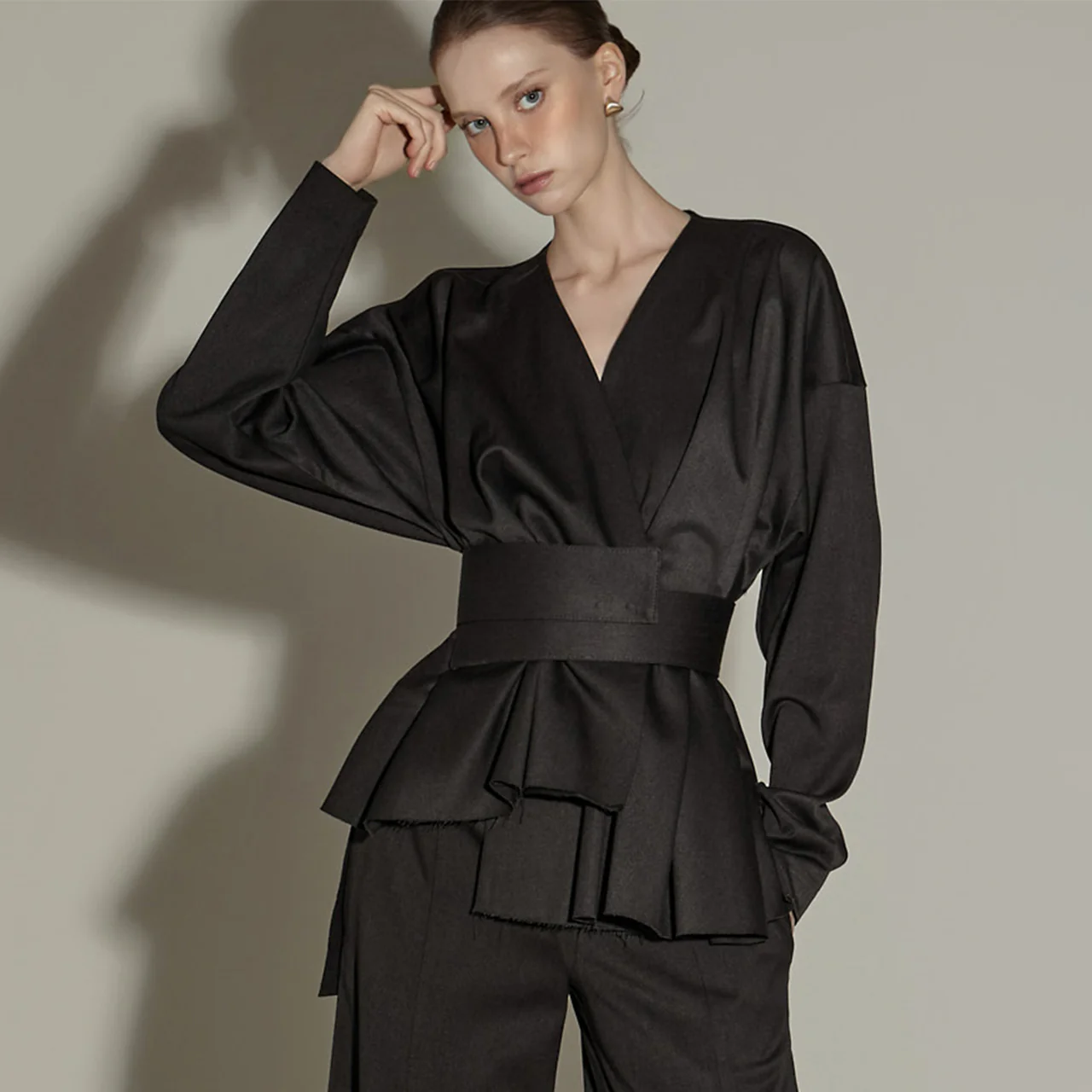 J9321 Jacket with Belt - Image 2