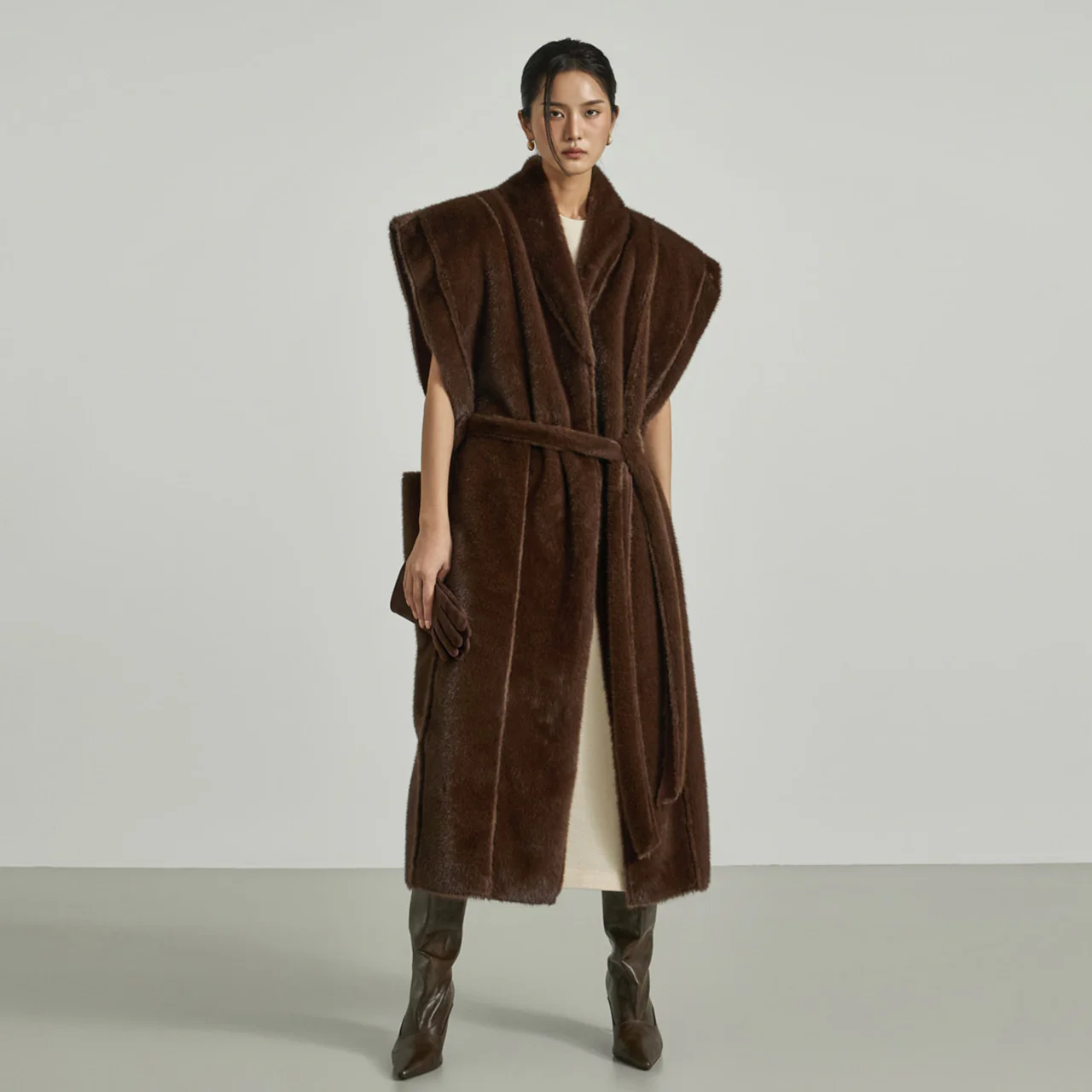 J9348 Fur Vest with Strap - Image 2