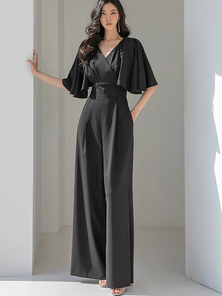 JS9004 V-neck Shoulder Frill Maxi Jumpsuit