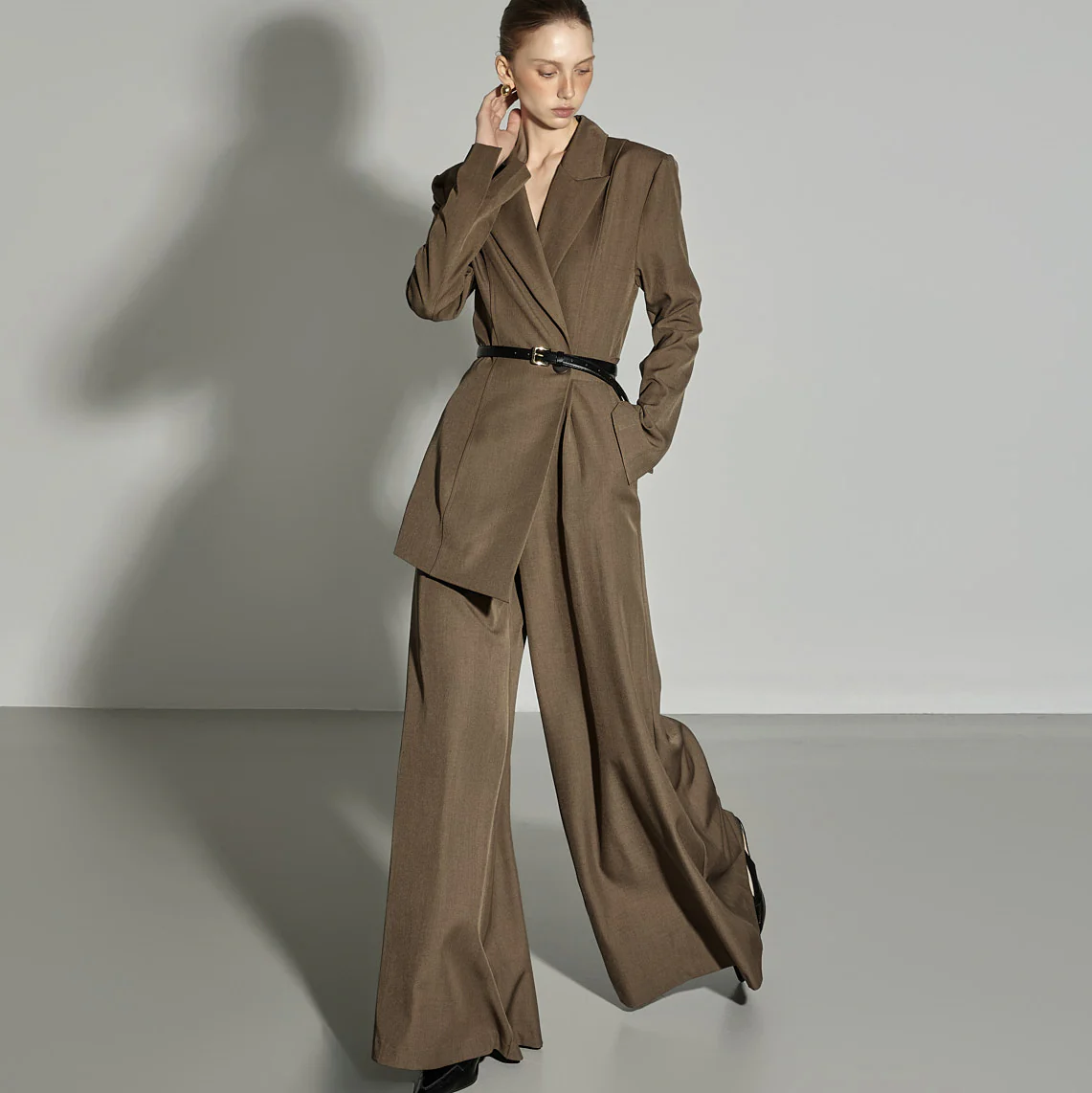 JS9025 Collar Jumpsuit - Image 2