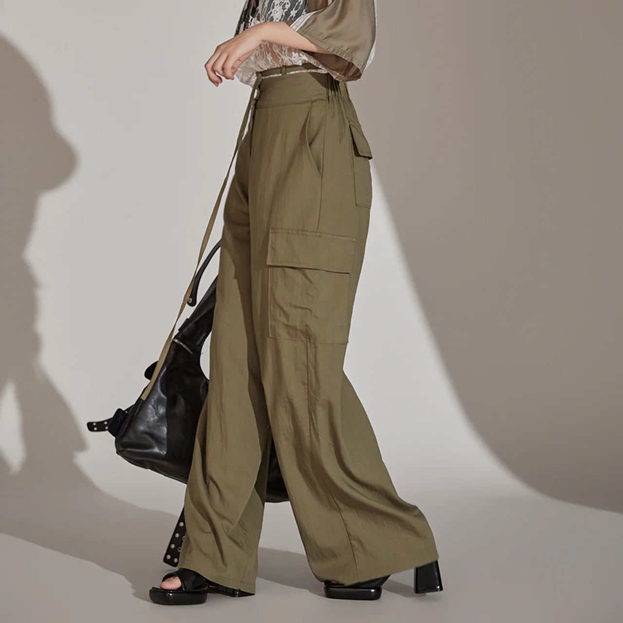 P3127 Strap Pants Set - Image 2