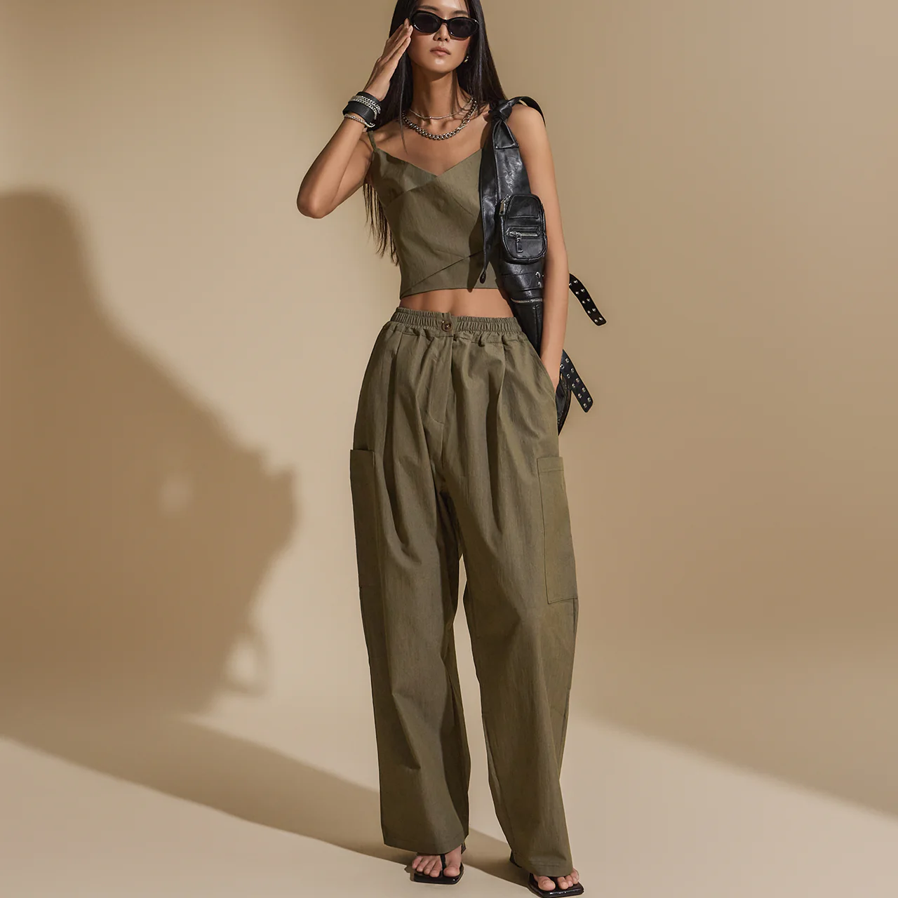 P3181 Cargo Pants - Image 2