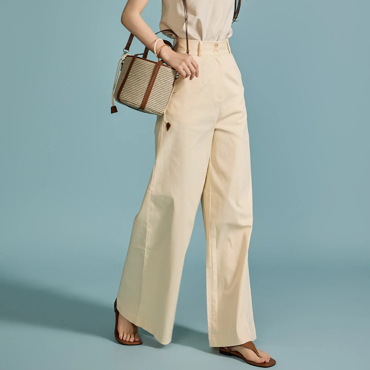 P3197 Flared Chino Pants - Image 2