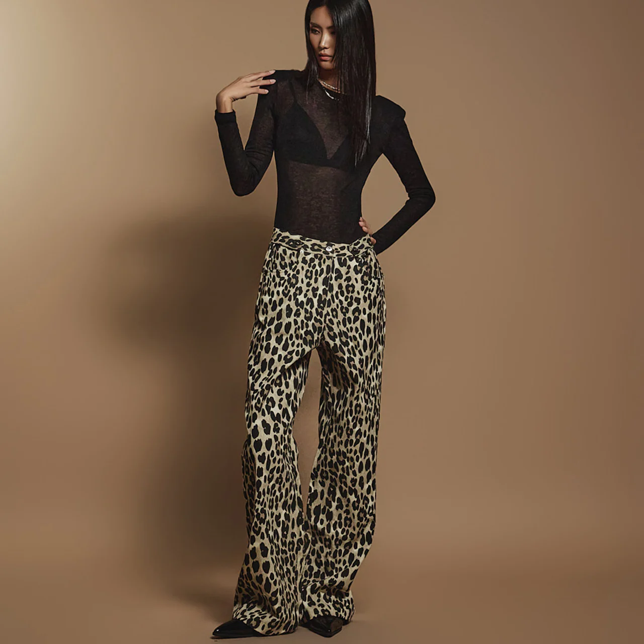 P3264 Leopard Pattern Pants - Image 2