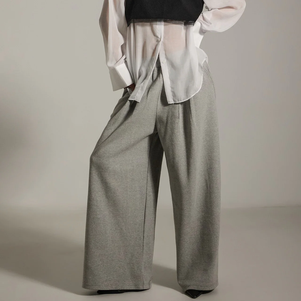 P3397 Wide Pants - Image 2