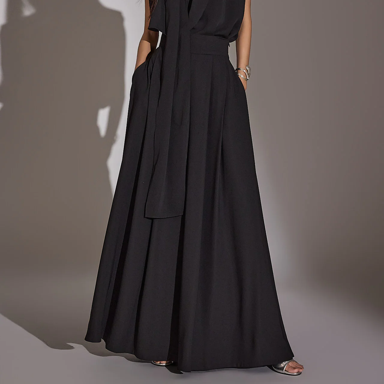 P9085 High Waist Pintuck Wide Slacks - Image 2