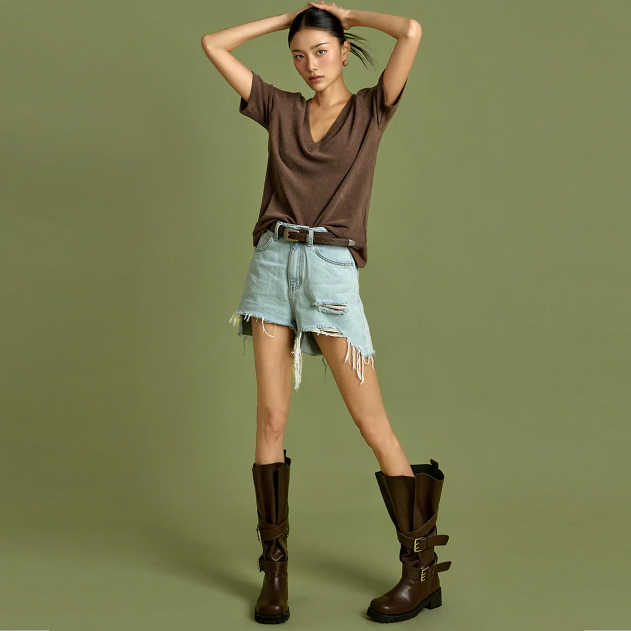 PJ531 Distressed Short Jeans - Image 2