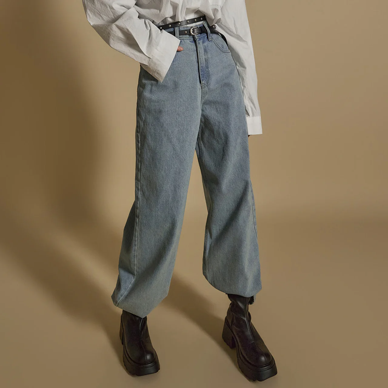 PJ552 Wide Jeans - Image 2