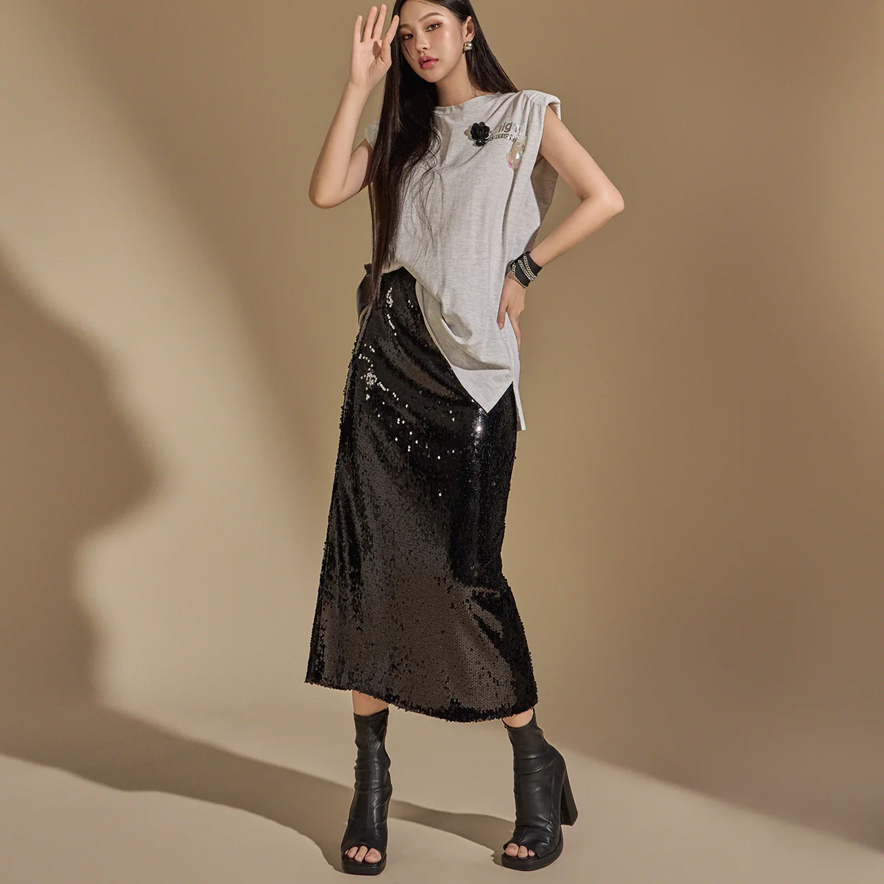 SK2774 Spangle Skirt - Image 2