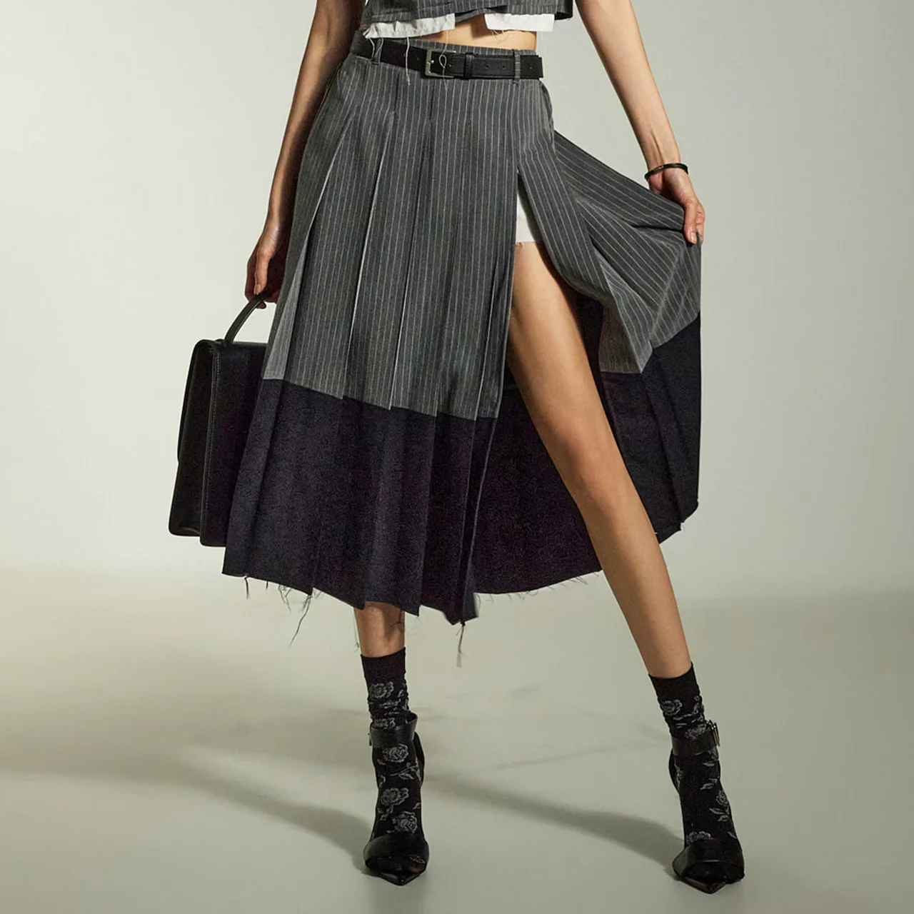SK3024 Cut-Off Skirt - Image 2